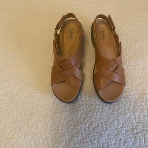 Clarks Women's Tan Sandals